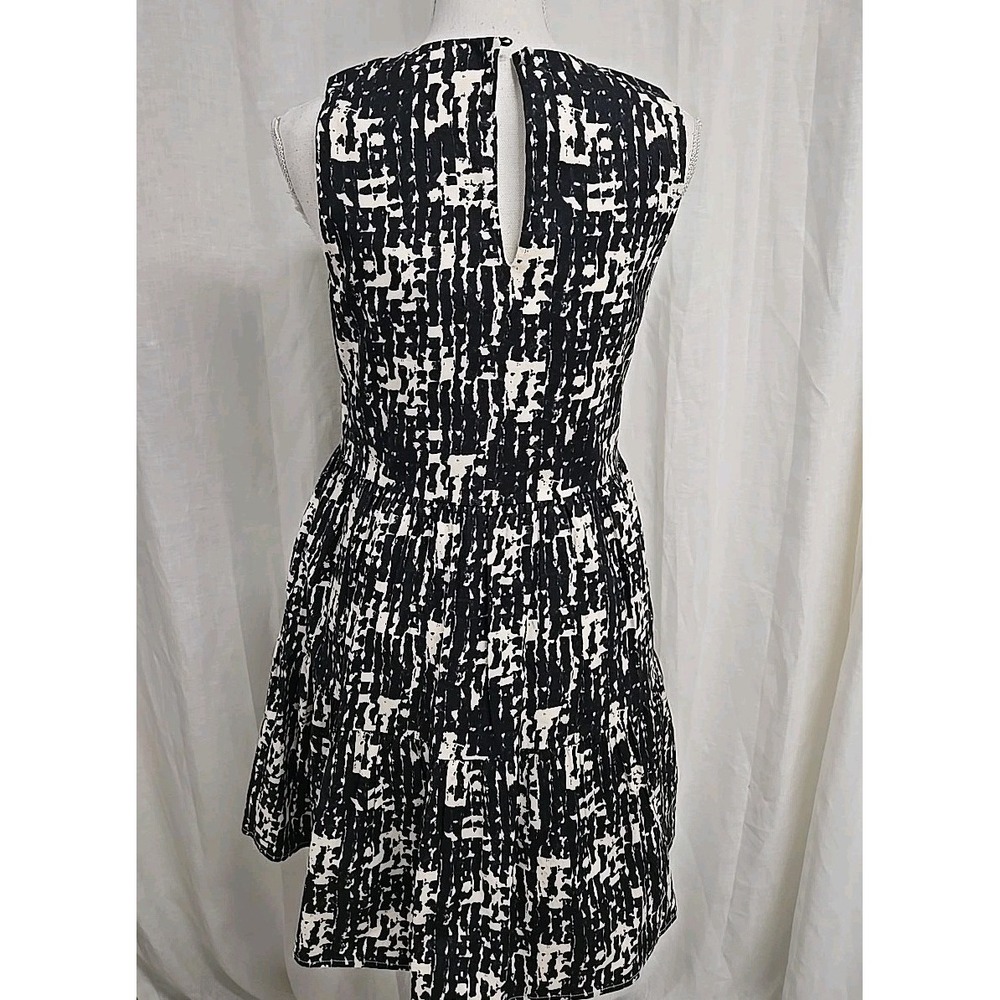 Evereve Giana Shift Sleeveless Dress‎ Lined Black Beige Women's Size XS - Picture 4 of 11